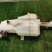 Бачок омывателя Kia Ceed 2022 98620J7000 УНИВЕРСАЛ G4FG Kia Cee'd 