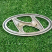 Эмблема передняя Hyundai i40 2013 Hyundai i40 оригинальный номер 863413Z000