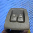 Блок управления стеклоподъемниками Renault Renault 15 оригинальный номер 8200739459