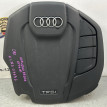 Декоративная крышка двигателя Audi Q5 2013 Audi Q5 