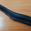 Уплотнитель двери передний левый Mitsubishi Mitsubishi i оригинальный номер MR487165