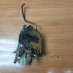 Замок двери передний правый Toyota Carina E AТ191 Toyota Carina оригинальный номер 6903020450