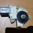 Моторчик стеклоподъемника Mercedes-Benz E-класс W212/S212/C207/A207 рестайлинг (2013—2016) Mercedes-Benz E-klasse оригинальный номер a2048200242