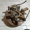 Кулак поворотный передний правый Nissan Sunny оригинальный номер 400145M000