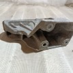 Кронштейн двигателя правый Land Rover Range Rover 
