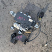 Доводчик двери Mazda MPV оригинальный номер E34-39311-F