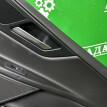 Обшивка боковой двери Jaguar XE 2015-2021 T4N7321, задняя правая Jaguar XE 