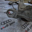 Кулак поворотный правый Audi A4 B8 (2007—2012) Audi 200 оригинальный номер 8K0407258G