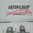 Петли задней левой двери Mazda 3 BL Mazda 2 