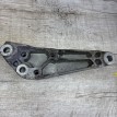 Кронштейн мкпп левый Opel Astra J Opel Astra оригинальный номер 13248569