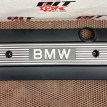 Декоративная крышка двигателя BMW 5er оригинальный номер 11 12 7 526 445, 11 12 7 526 445, 11127526445, 7526445, 11 12 1 710 781, 1121710781, 1710781
