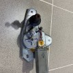 Моторчик дворников задний Mazda Demio DY3W 2003 Mazda 2 оригинальный номер 34376581