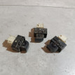 Кнопка стеклоподъемника Nissan Pulsar оригинальный номер 254110M010