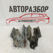 Петля капота левая Volkswagen Golf Mk5 2003-2009 Volkswagen Golf оригинальный номер 5K0823301B