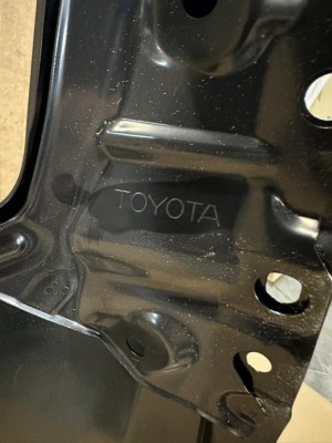 Крыло переднее правое Toyota Camry VIII (XV70) Рестайлинг – седан