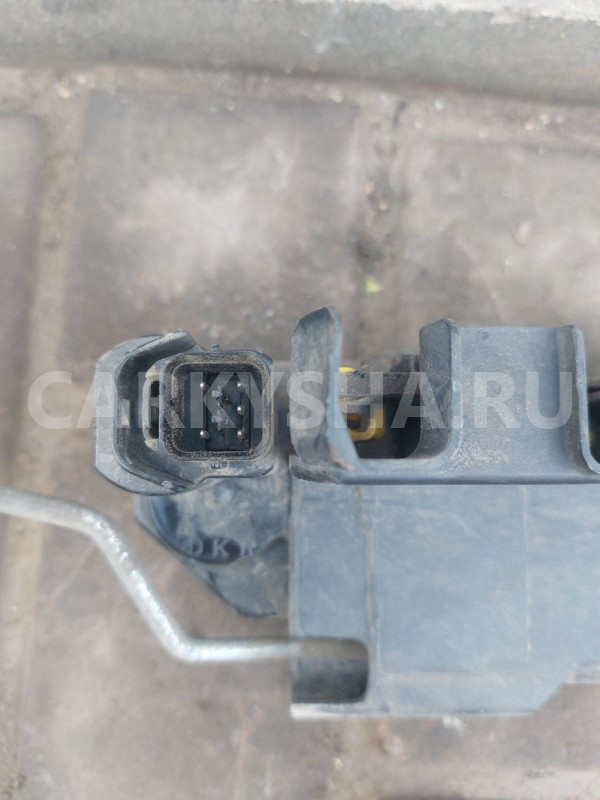 Замок задней правой двери Hyundai Getz Hyundai Getz оригинальный номер 814201C021