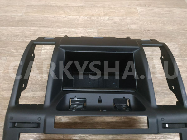 Рамка магнитолы Land Rover Freelander оригинальный номер 6H52014L09AFW