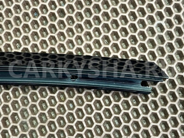 Накладка стойки двери BMW X6 M оригинальный номер 51 35 7 187 210, 51 35 7 187 210, 51357187210, 7187210
