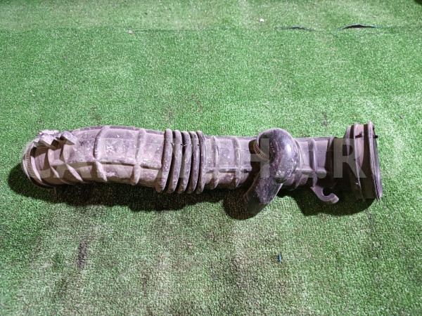 Патрубок воздушного фильтра Honda Accord оригинальный номер 17228PCB000