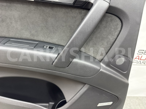 Обшивка двери задняя левая Audi Q7 4L 3.0TDI CRCA Audi Q7 