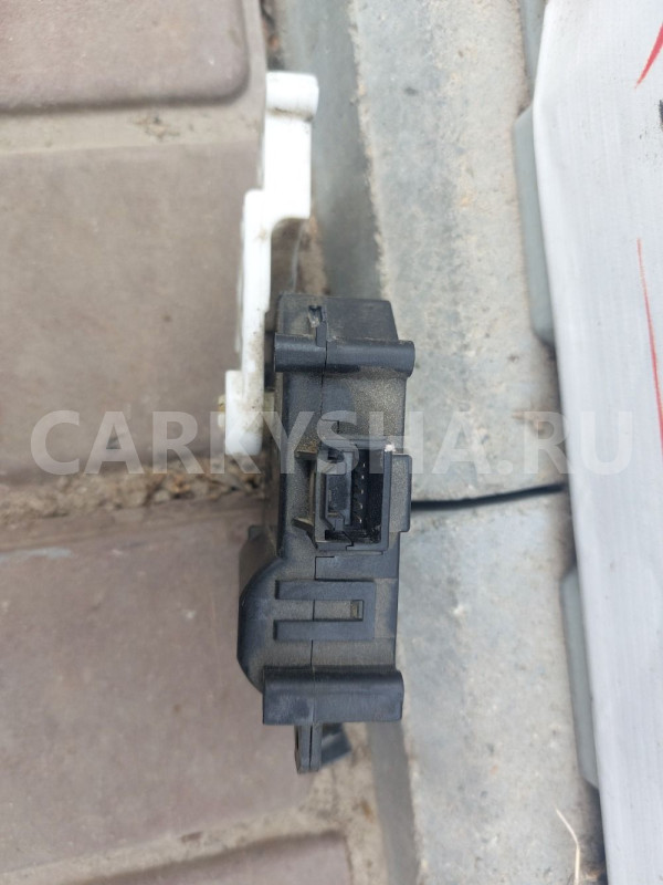 Сервопривод печки Toyota Avensis T270 Toyota Avensis оригинальный номер 1138002810