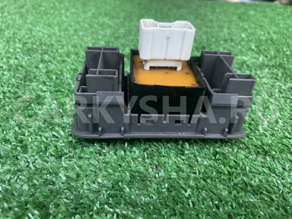 Блок управления зеркалами Toyota Sprinter 1998 8487016040 AE110 5A-FE Toyota Sprinter 
