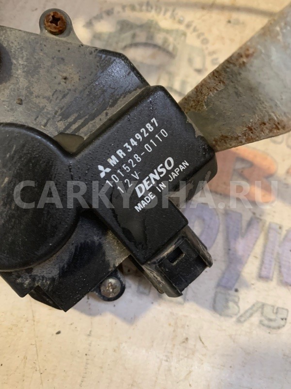 Замок боковой двери Mitsubishi Outlander 