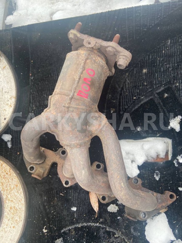 Коллектор выпускной Volkswagen Polo IV (2001—2005) Volkswagen Polo оригинальный номер 03C253031E