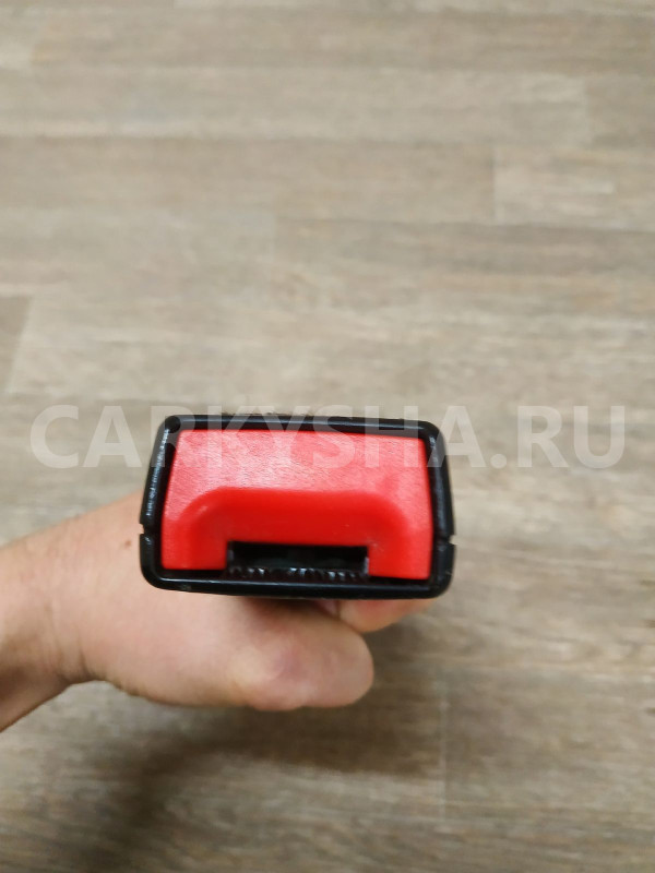 Ответная часть ремня безопасности Ford Focus оригинальный номер BM5161208ABW