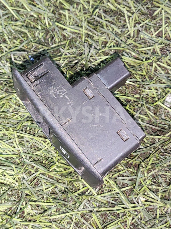 Кнопка стеклоподъёмника Lada Granta Datsun on-DO оригинальный номер 21903709613