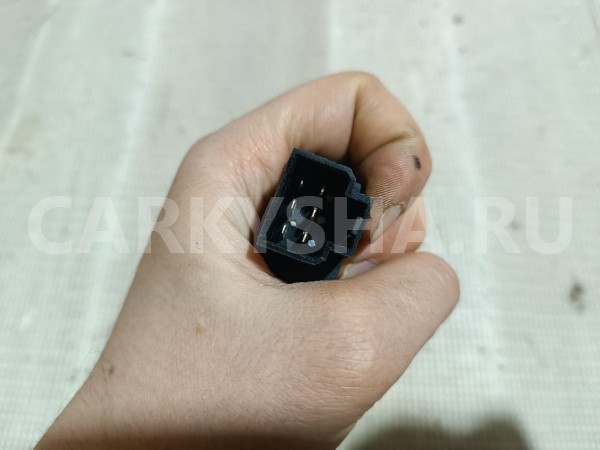 Кнопка корректора фар Nissan Primera оригинальный номер 251909F000