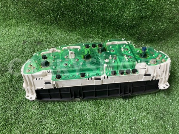 Панель приборов Toyota Carina 1992 8320020611 AT190 5A-FE Toyota Carina 