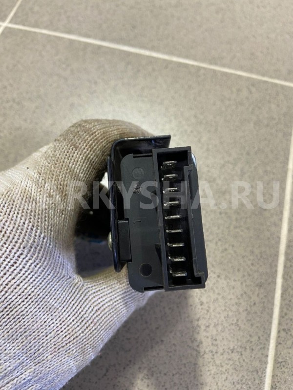 Блок управления дверями Lifan Breez 2008 г Lifan Breez (520) оригинальный номер LBA3791100