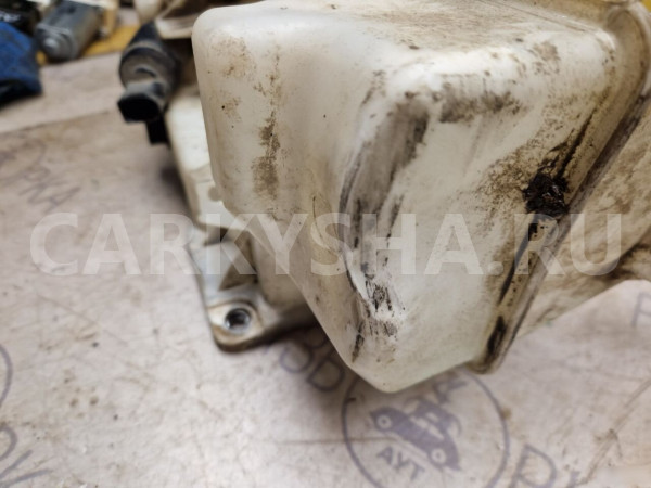 Бачок стеклоочистителя VW Jetta 6 1.6 Volkswagen Jetta 