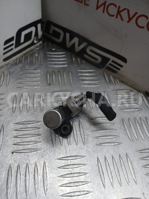 Датчик положения коленвала Subaru Legacy 