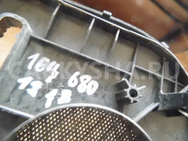 Решетка динамика Mercedes-Benz GL-класс X164 (2006—2009) Mercedes-Benz G-klasse оригинальный номер A1646801818