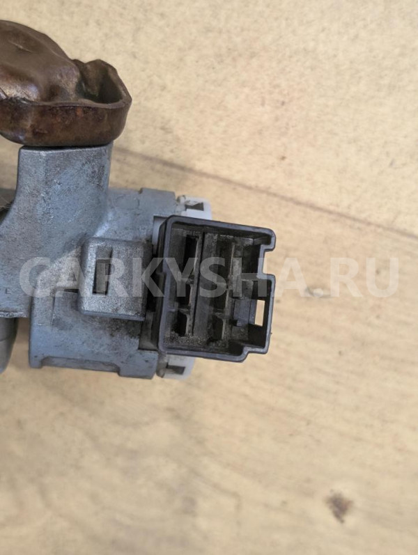 Замок зажигания Nissan Vanette 
