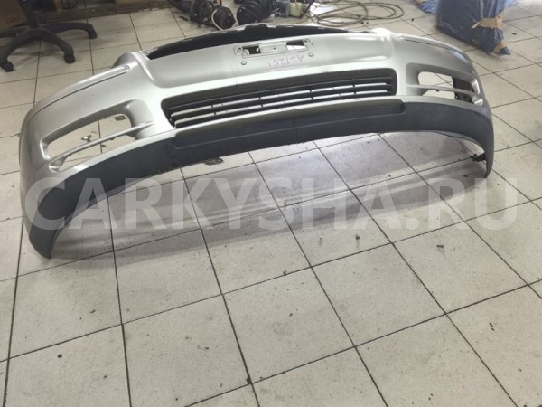 Бампер передний Toyota Avensis 