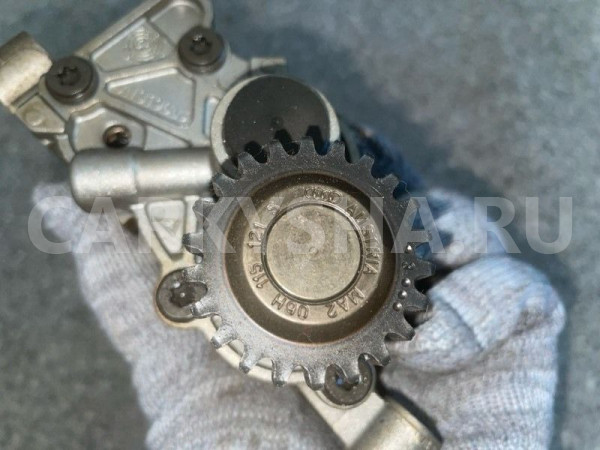 Насос масляный CDAA,CCZA,CPMA,CPMB,CDNB,CDNC, CAEA SEAT Leon оригинальный номер 06H115105AM