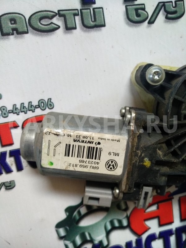 Стеклоподъемник Volkswagen Polo 