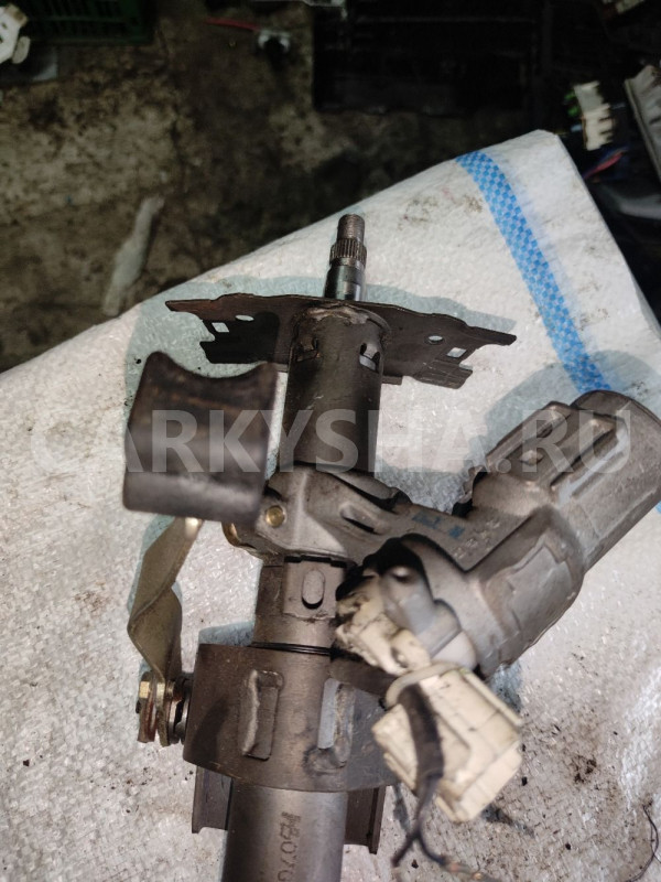 Колонка рулевая Yaris Verso 1999-2005 Toyota Yaris оригинальный номер 4520552010