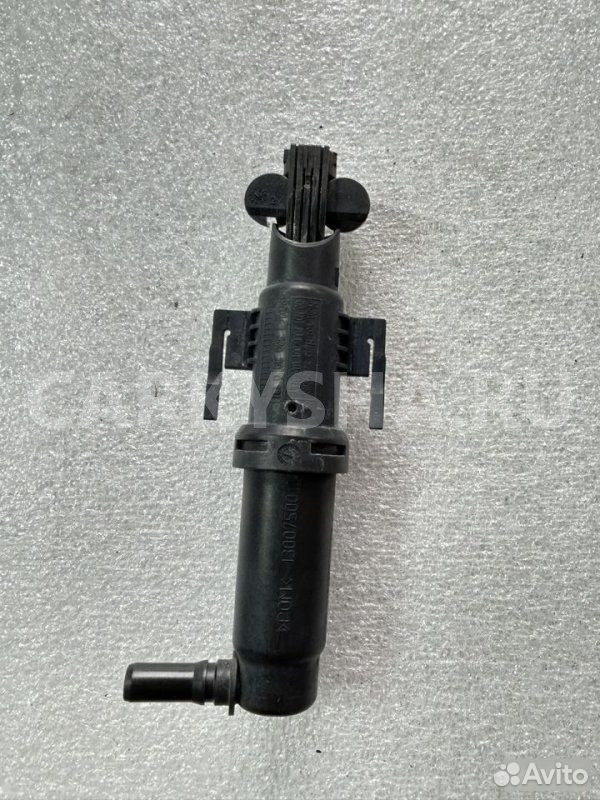 Форсунка омывателя фар правая BMW 5 F10 N52B30 BMW 5er оригинальный номер 61 67 7 149 886