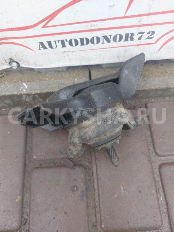 Опора двигателя правая Hyundai Getz Hyundai Getz оригинальный номер 218101C220