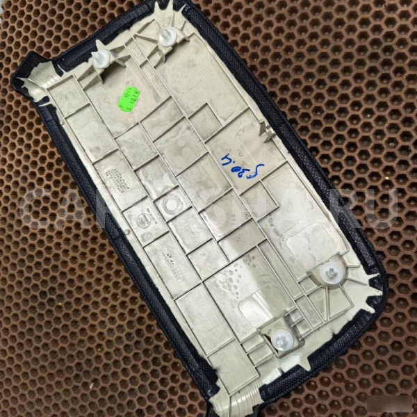 Накладка стоп-сигнала потолка BMW 5er оригинальный номер 51 44 8 065 048