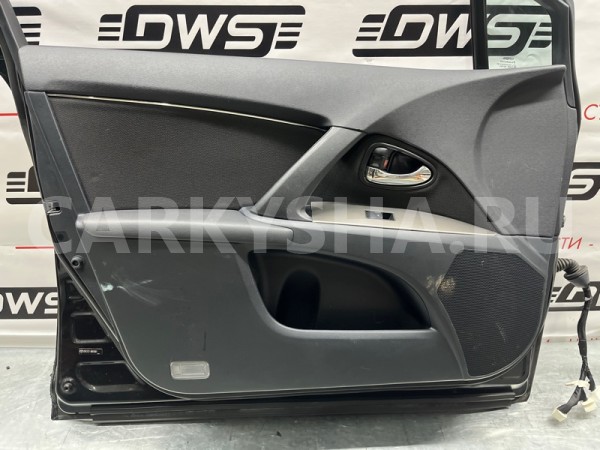 Дверь боковая Toyota Avensis 