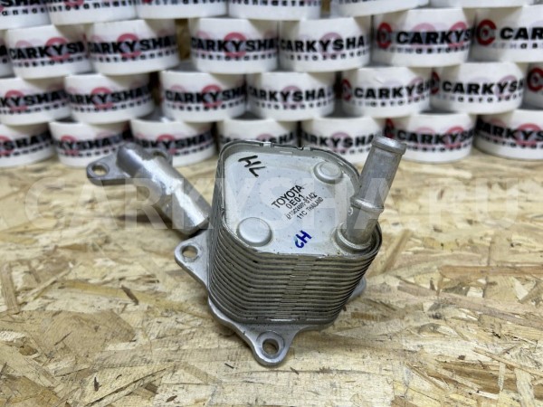 Радиатор масляный Toyota Hilux VIII Рестайлинг – пикап двойная кабина оригинальный номер 15071-0E010