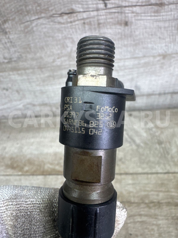 Форсунка топливная Land Rover Freelander 2 224DT Land Rover Freelander оригинальный номер 9659229180