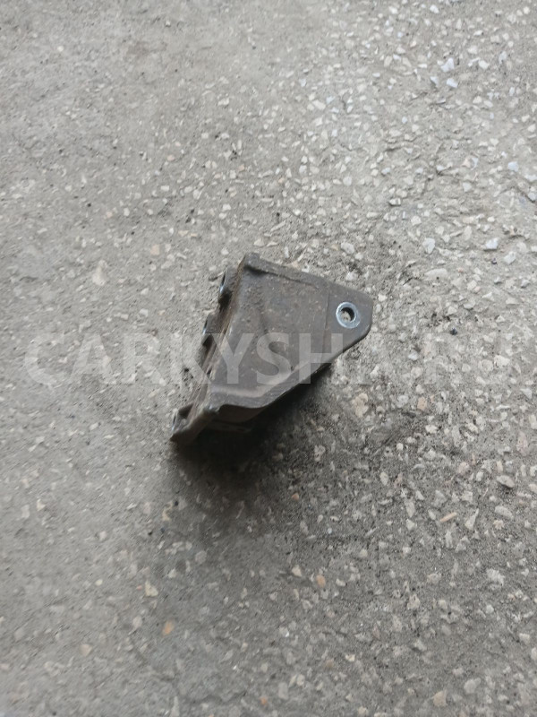 Кронштейн опоры мкпп ЗАДНИЙ Mitsubishi Lancer 9 Mitsubishi i оригинальный номер MR567560