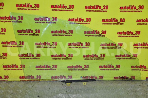 Стекло боковое Mitsubishi Lancer 