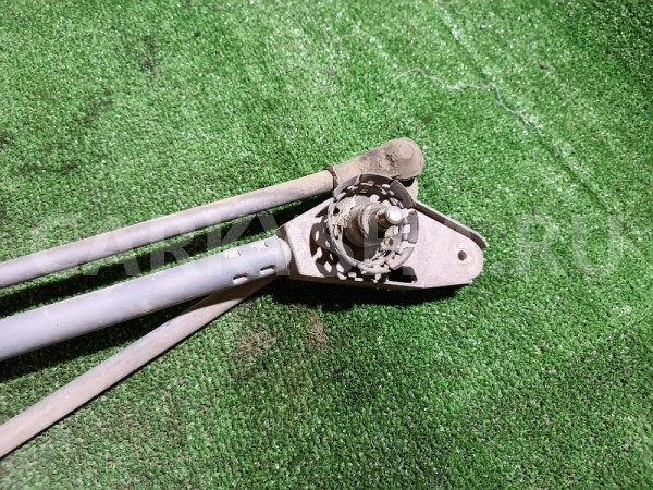 Трапеция стеклоочистителей Mitsubishi Lancer 